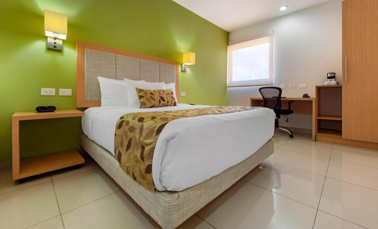 Sleep Inn Culiacán Esterno foto
