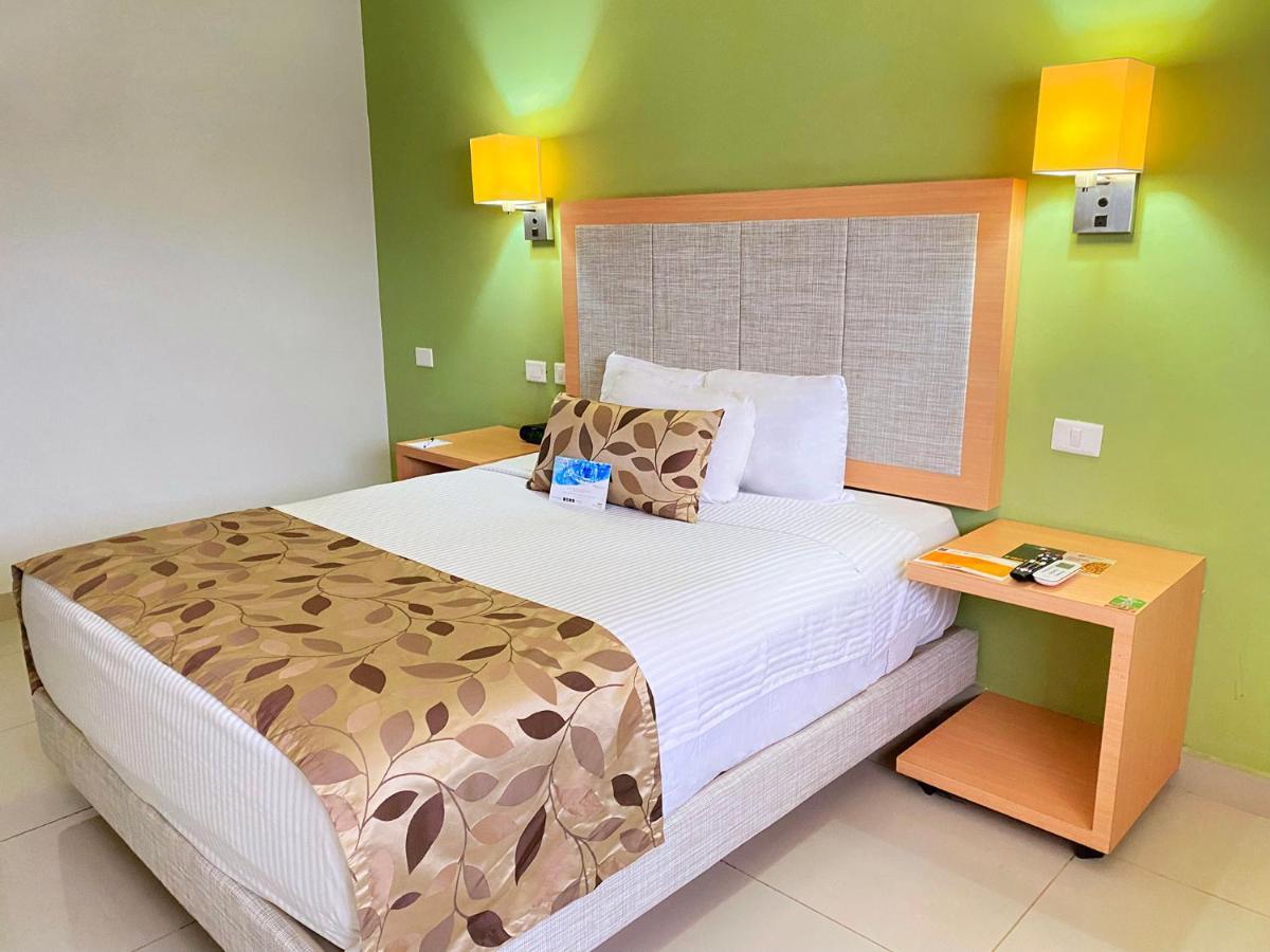 Sleep Inn Culiacán Esterno foto