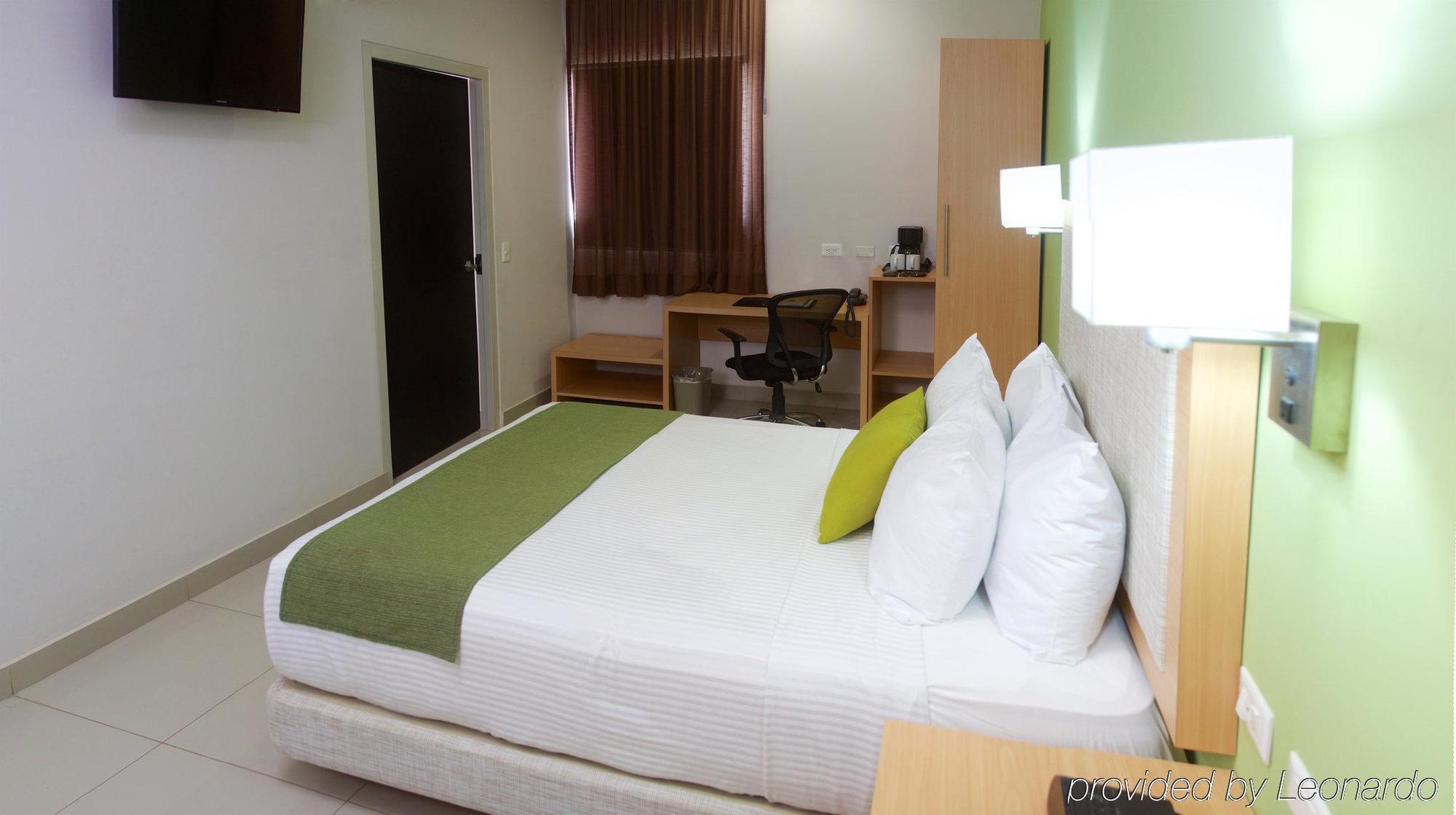 Sleep Inn Culiacán Esterno foto